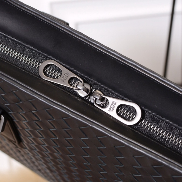 ボッテガヴェネタバッグ角部分ディテール